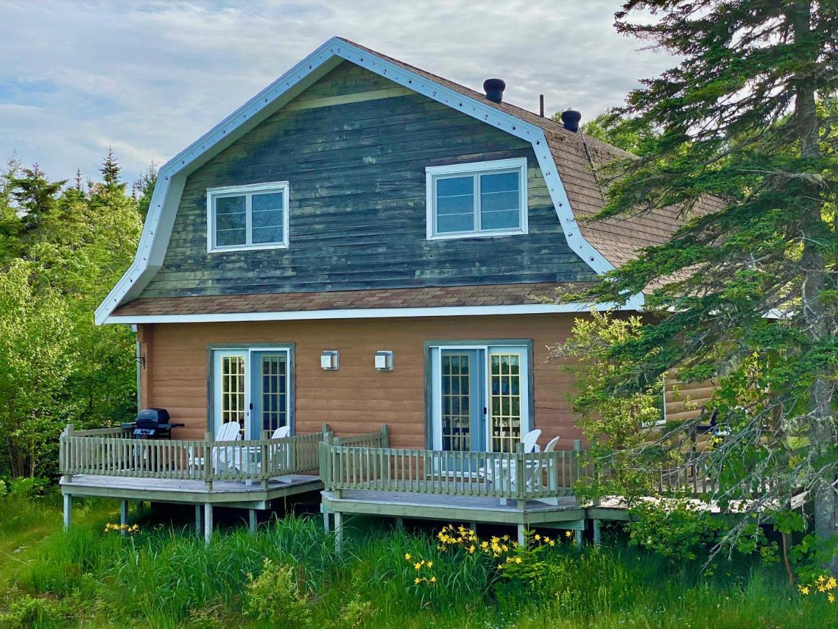 Broadwater Inn & Cottages Baddeck Exterior photo